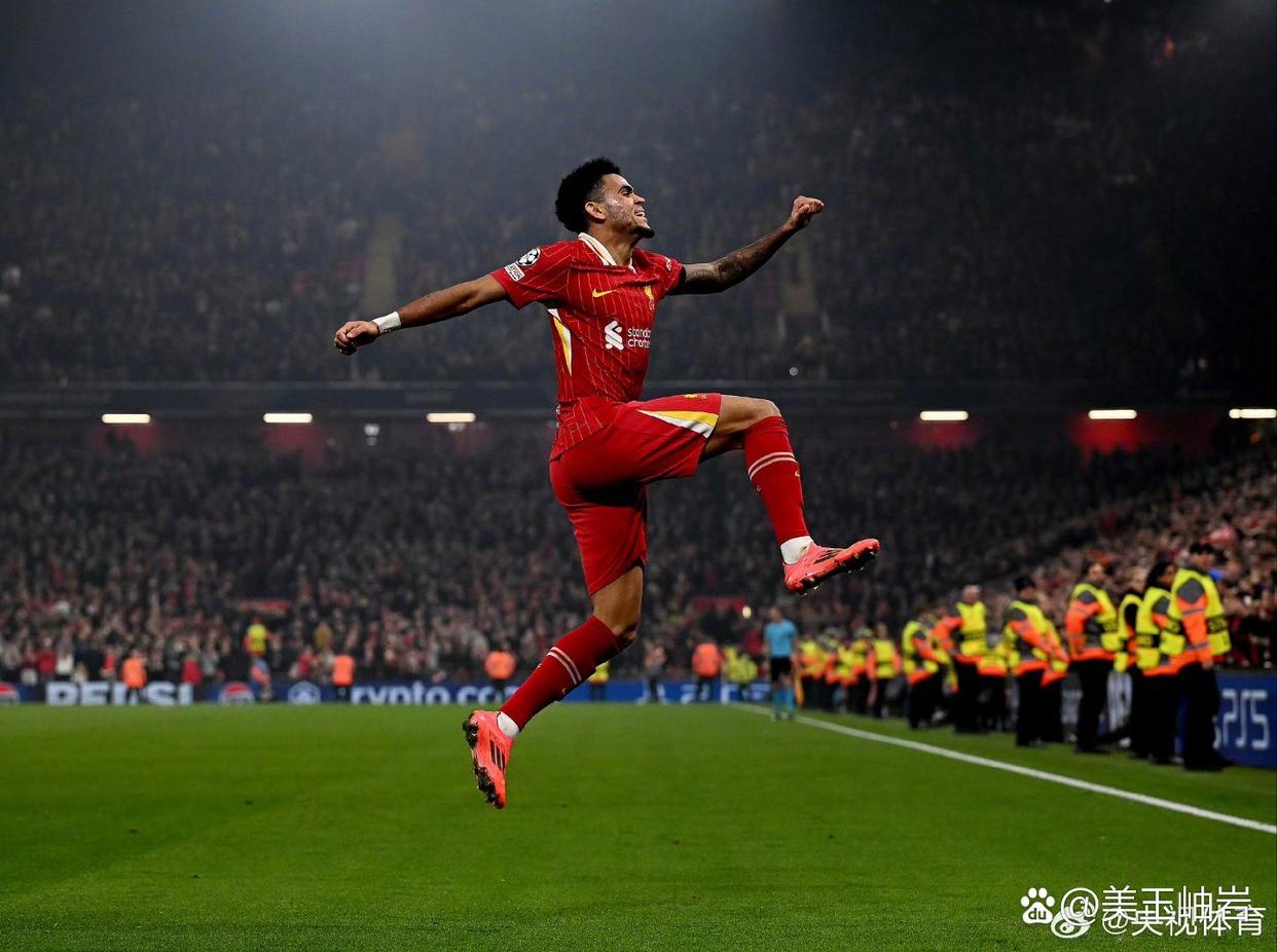 利物浦中卫范迪克年龄